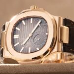 How to Tell the Difference Between a Genuine and a Replica Watch